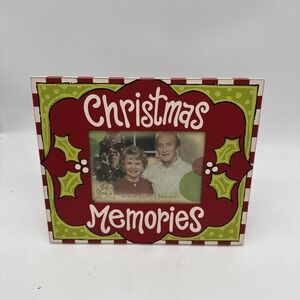 Glory Haus Laura Kirkland "Christmas Memories" wooden  Frame 10x12 Picture 4x6
